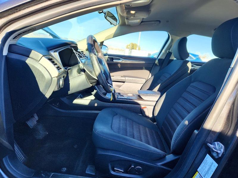 2018 Ford Fusion se Hybrid