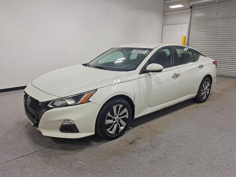 2020 Nissan Altima s