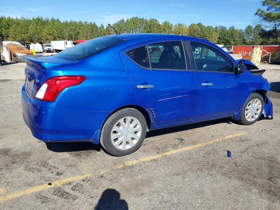 2016 Nissan Versa s