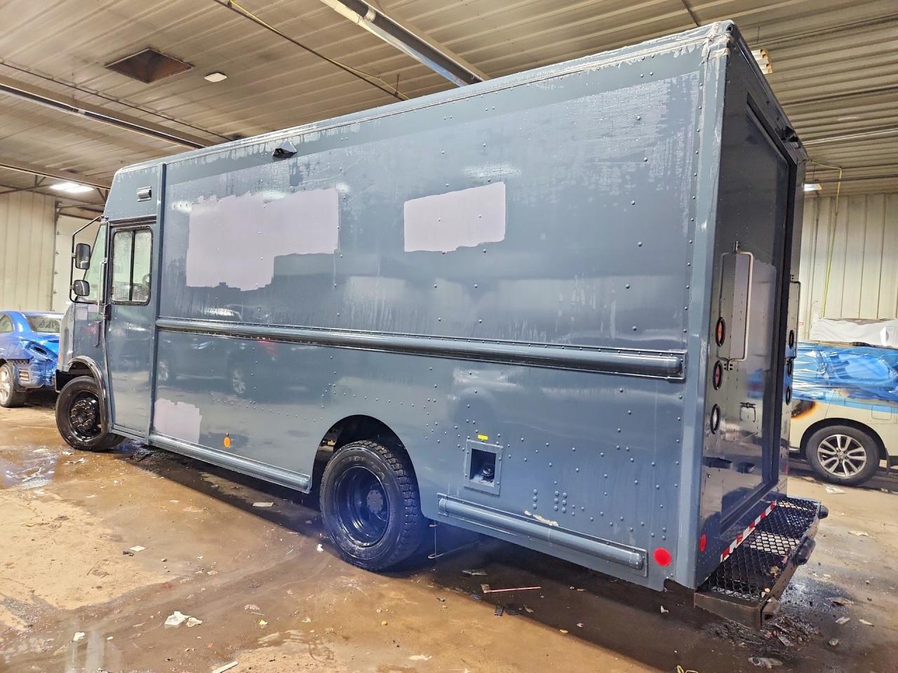 2020 Ford F59 Delivery Truck