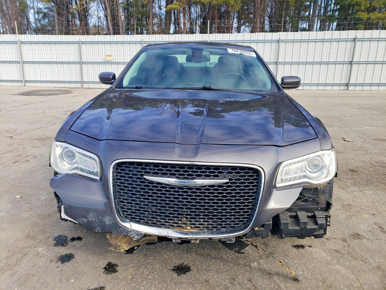 2015 Chrysler 300 Limited