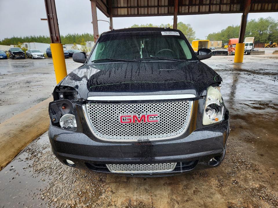 2011 GMC Yukon Denali