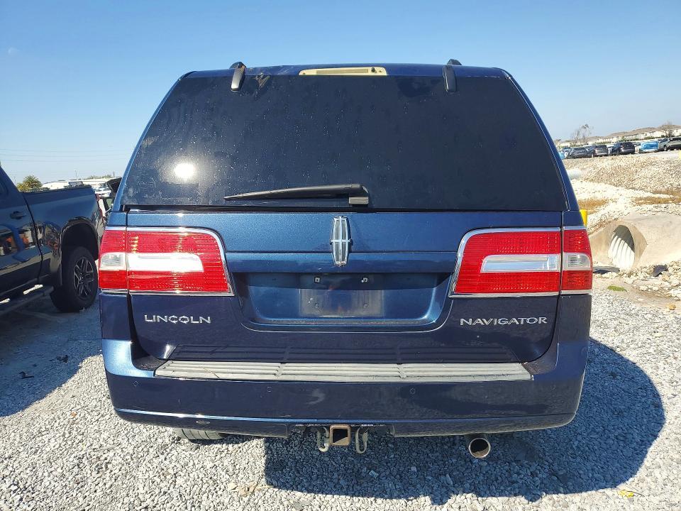 2013 Lincoln Navigator l
