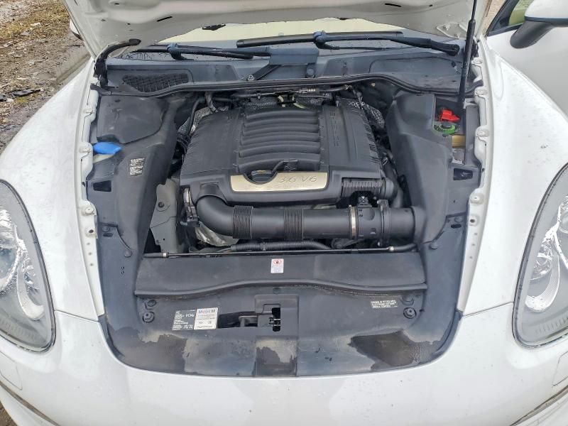 2012 Porsche Cayenne