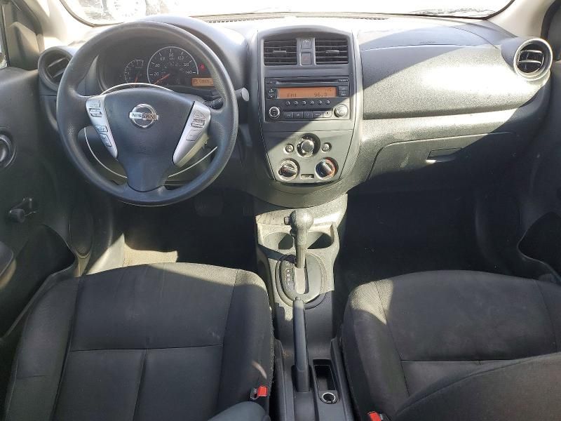 2016 Nissan Versa s