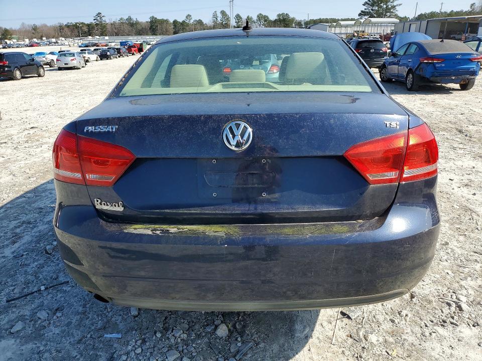 2015 Volkswagen Passat s