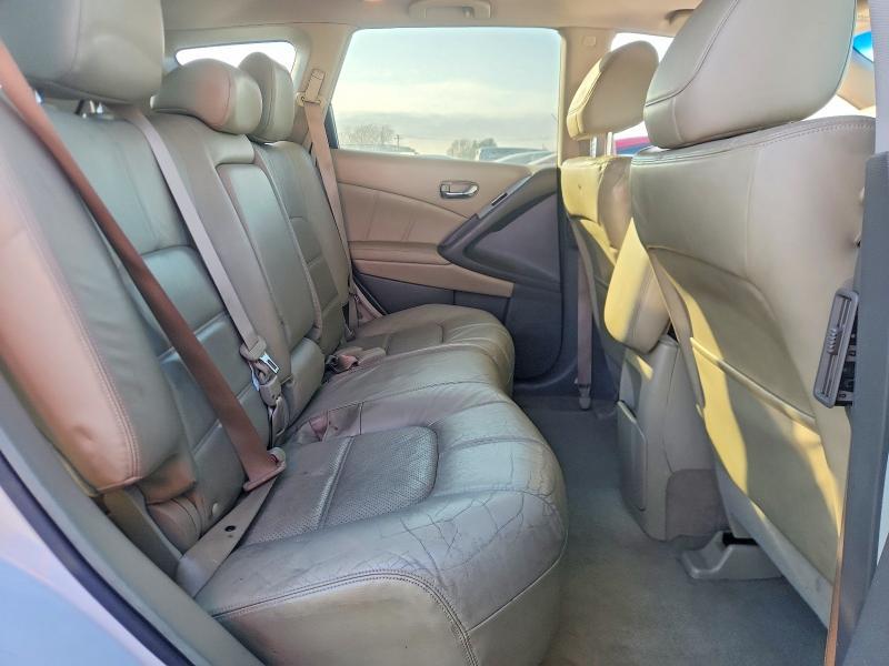 2011 Nissan Murano s