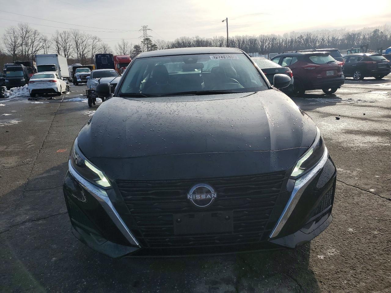 2025 Nissan Altima 2.5 sv