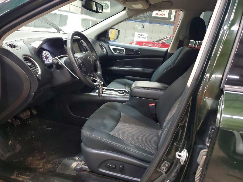 2018 Nissan Pathfinder s