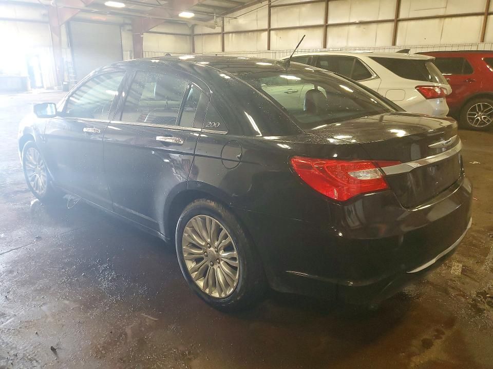 2012 Chrysler 200 Limited