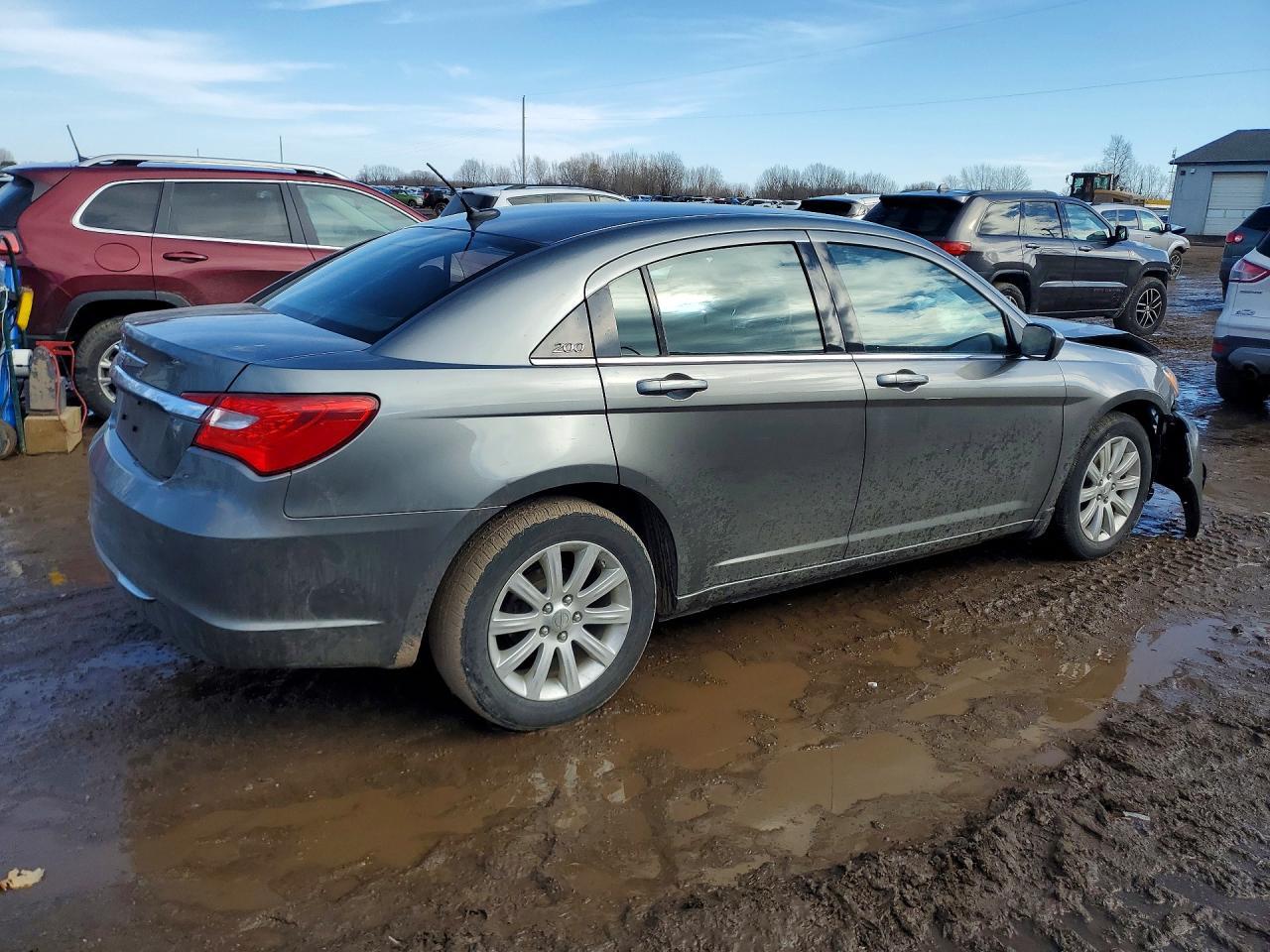 2012 Chrysler 200 Touring