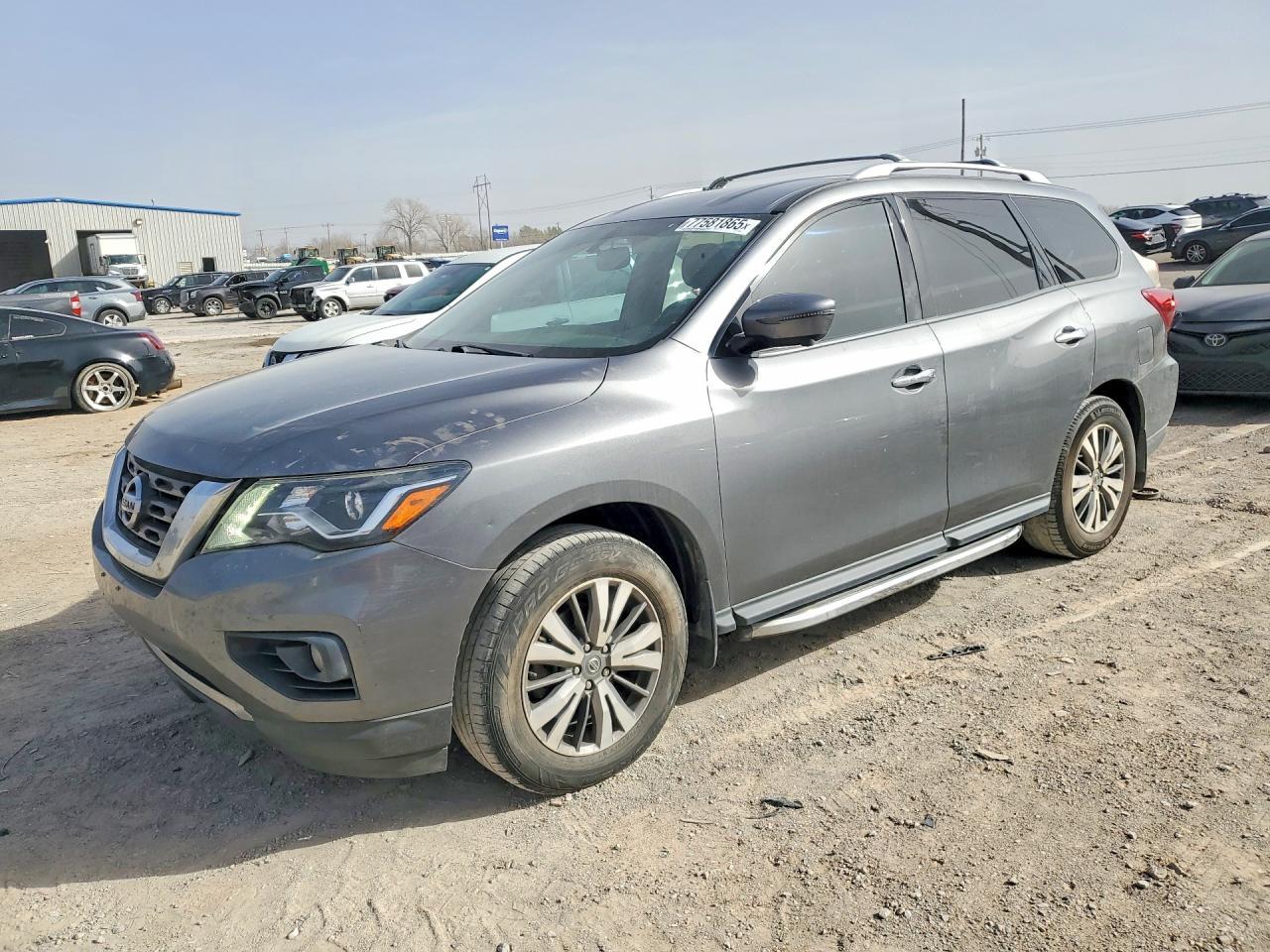 2019 Nissan Pathfinder s