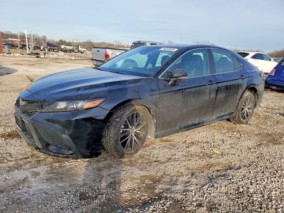 2021 Toyota Camry se