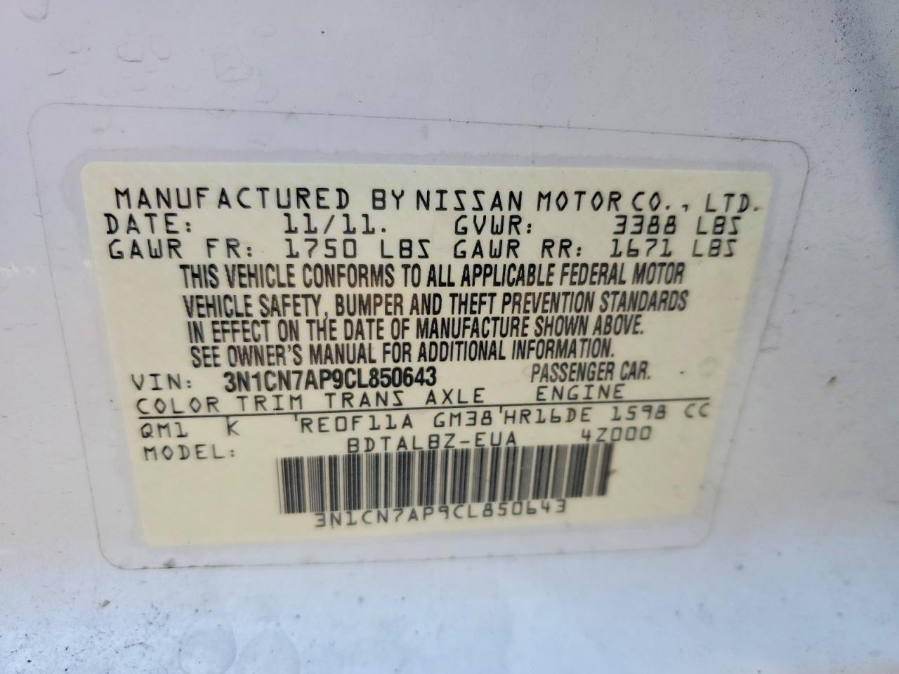 2012 Nissan Versa s