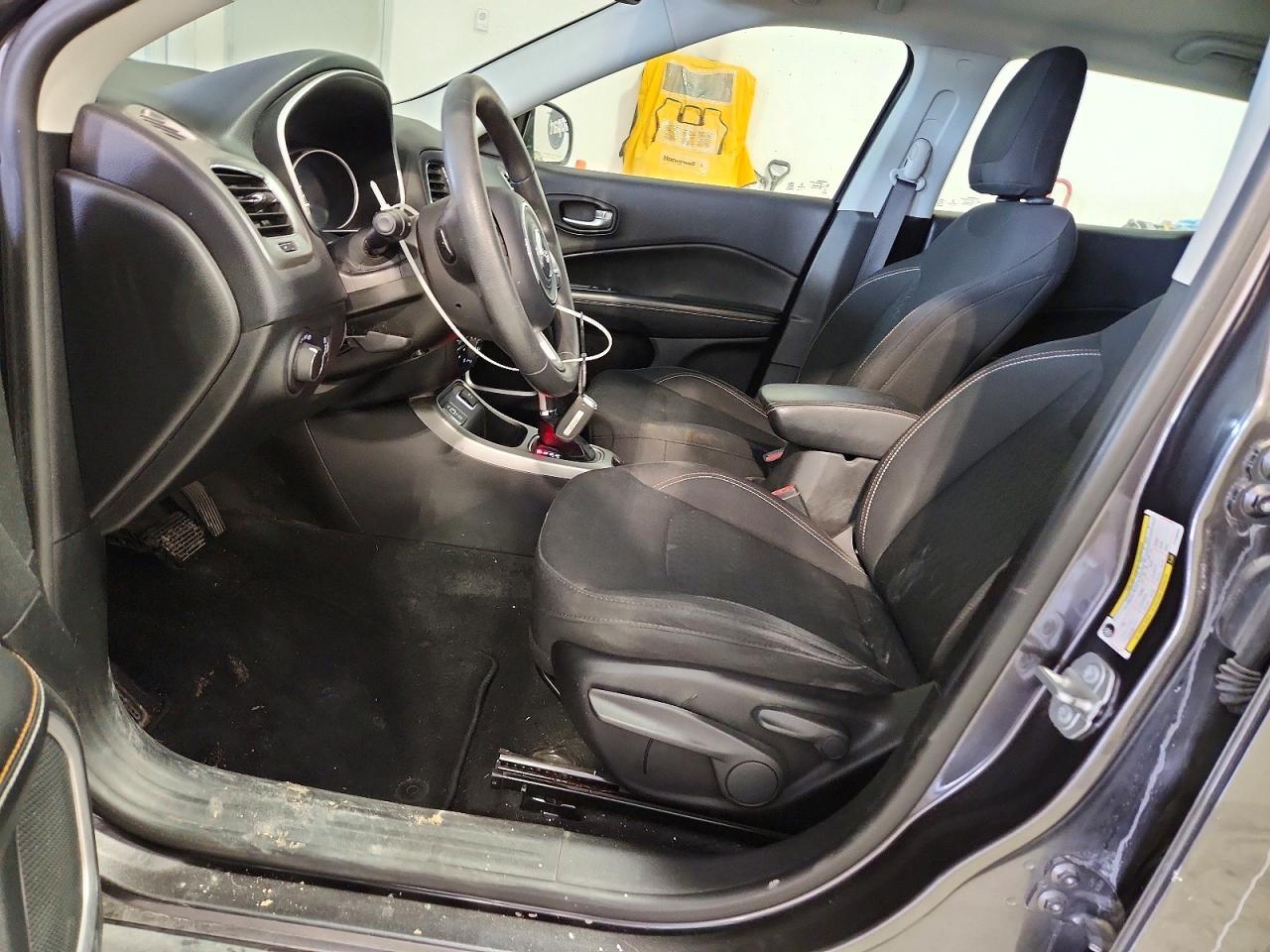2018 Jeep Compass Sport