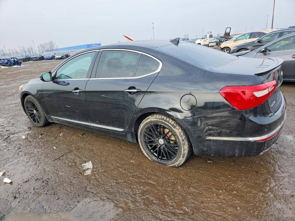2015 KIA Cadenza Premium