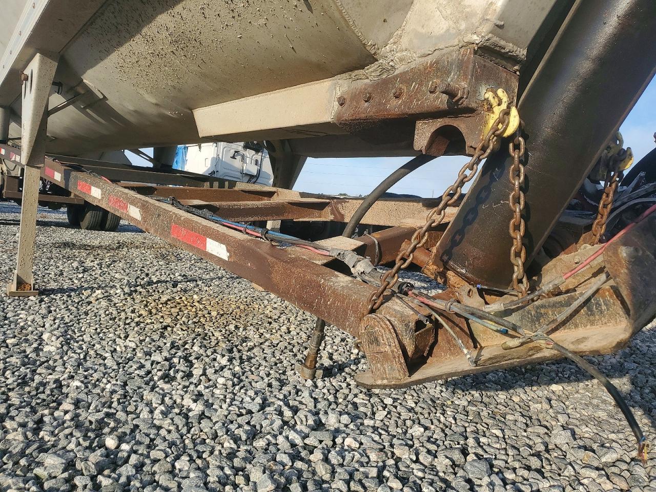 1994 Aluma END Dump Trailer