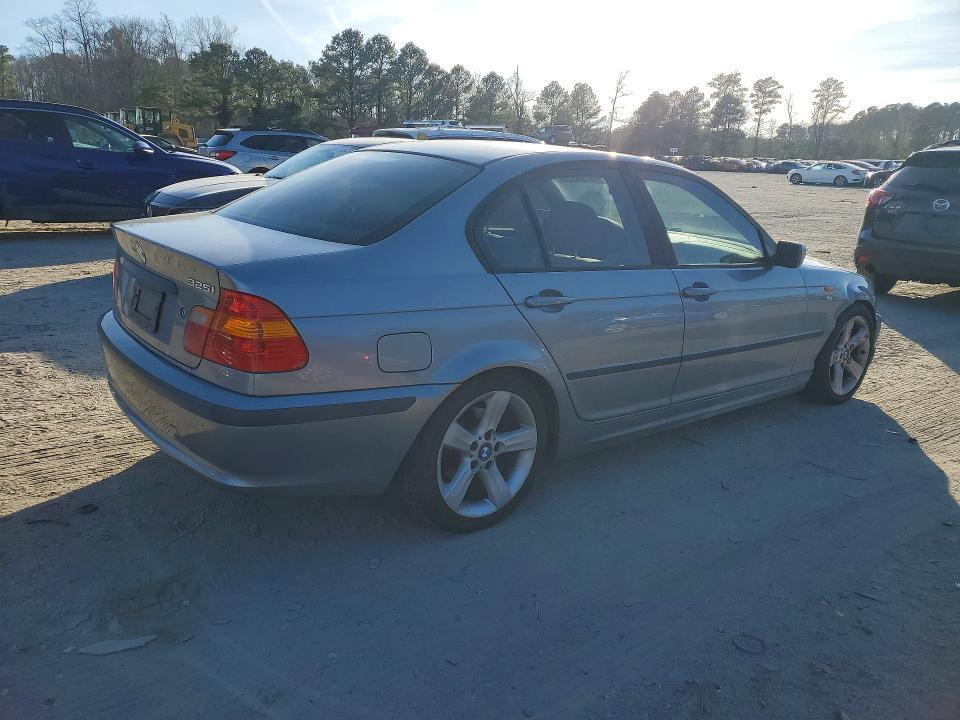 2004 BMW 325 i