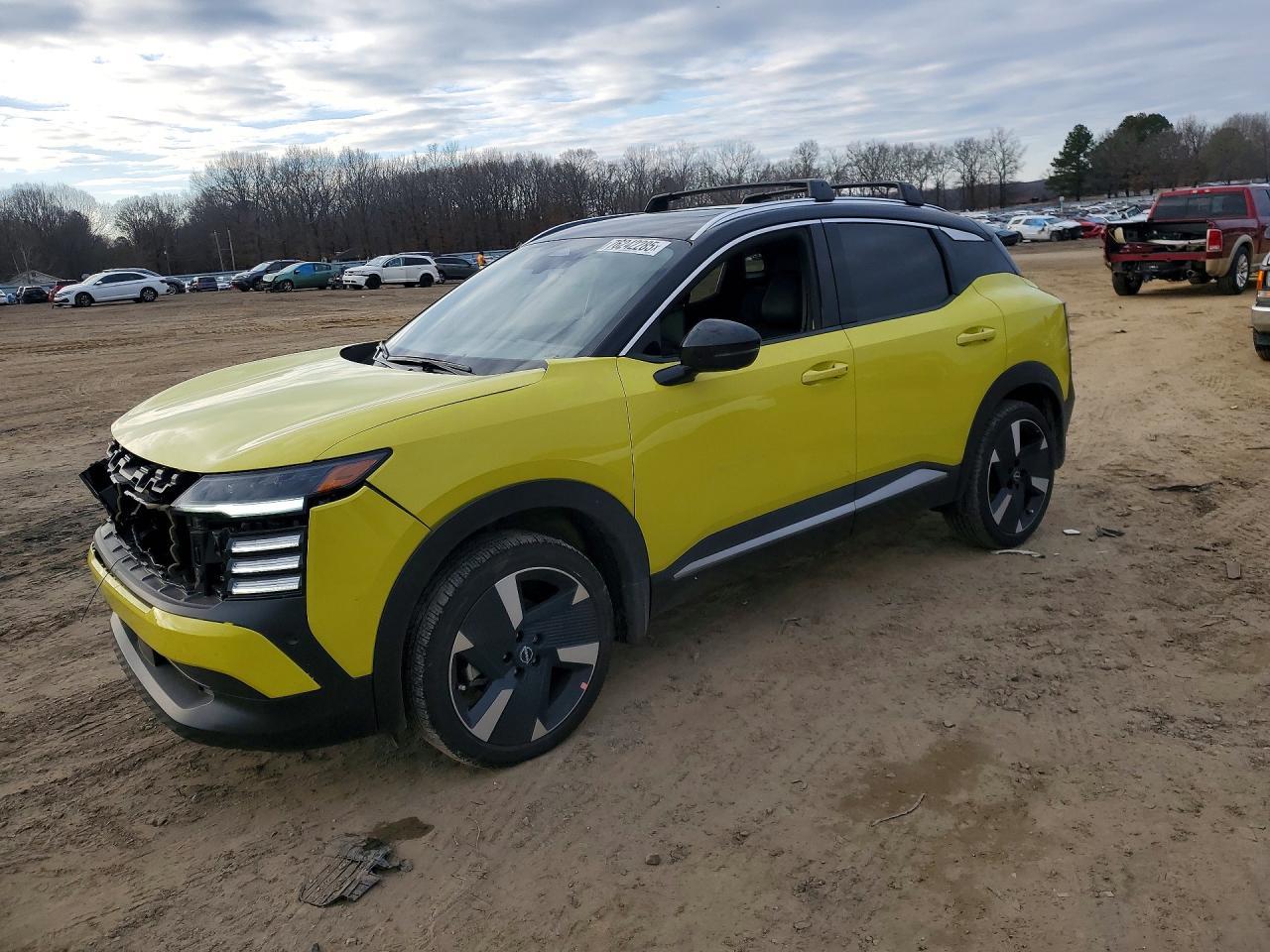 2025 Nissan Kicks sr