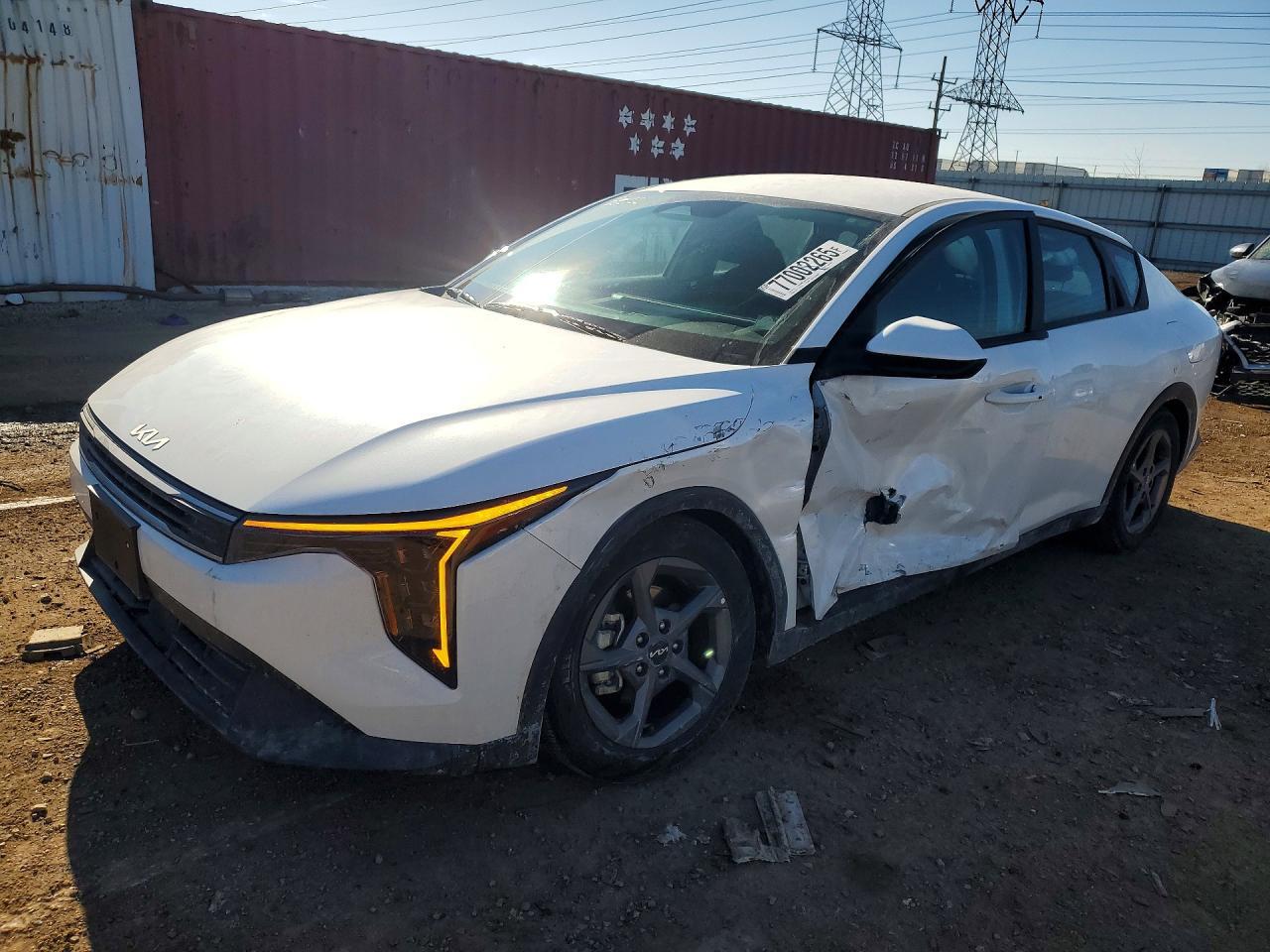2025 KIA K4 lx