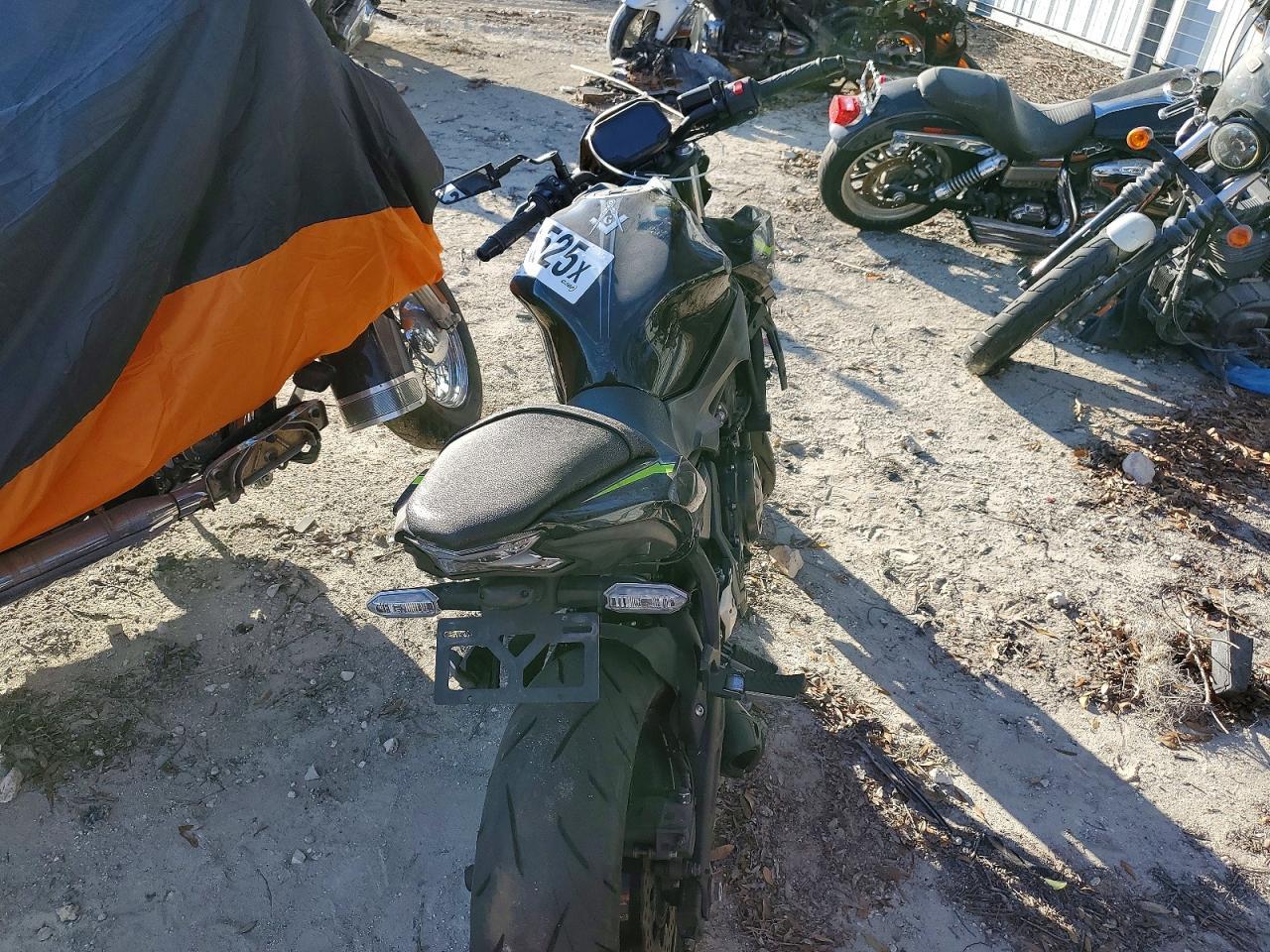 2024 Kawasaki ER650 P