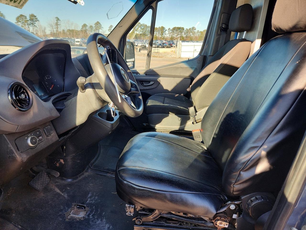 2019 Mercedes-Benz 2019 Mercedes Benz Sprinter 2500 Delivery Van