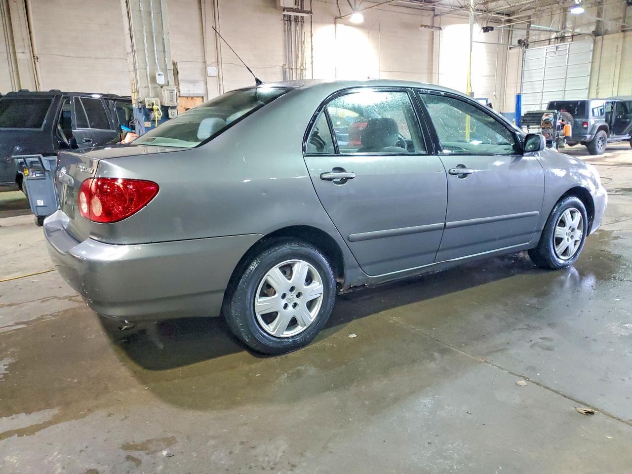 2005 Toyota Corolla ce