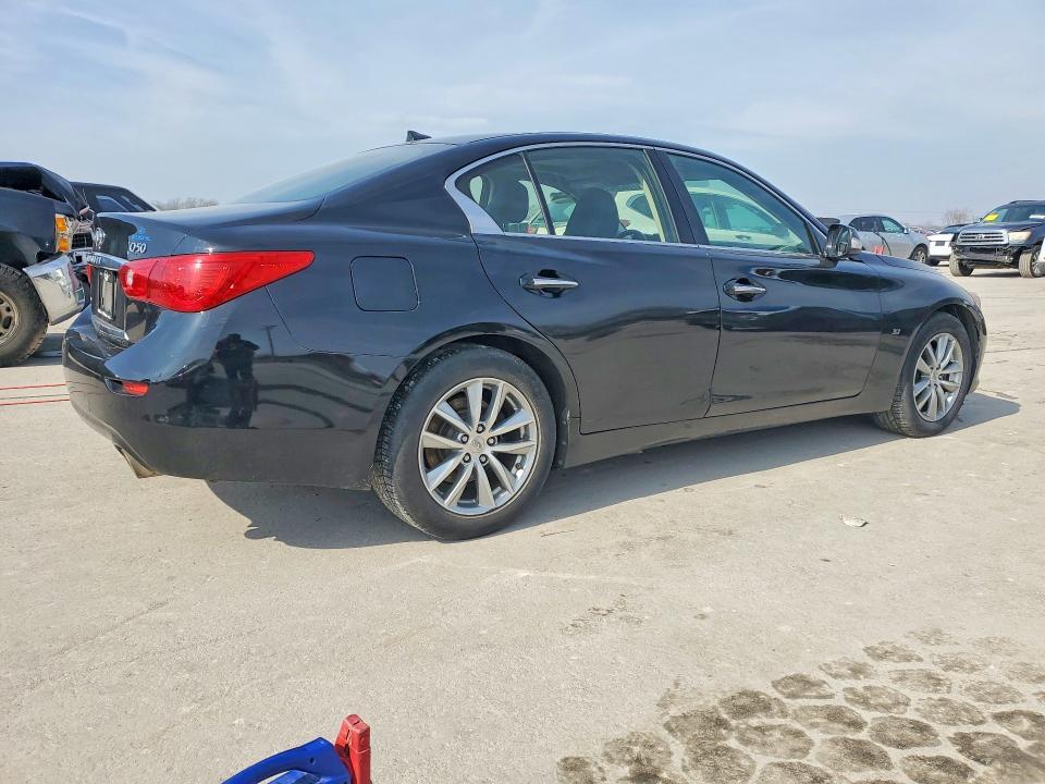 2014 Infiniti Q50 Base