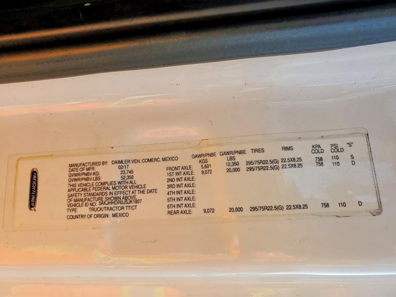 2018 Freigliner 2018 Freightliner Cascadia 126 Semi Truck