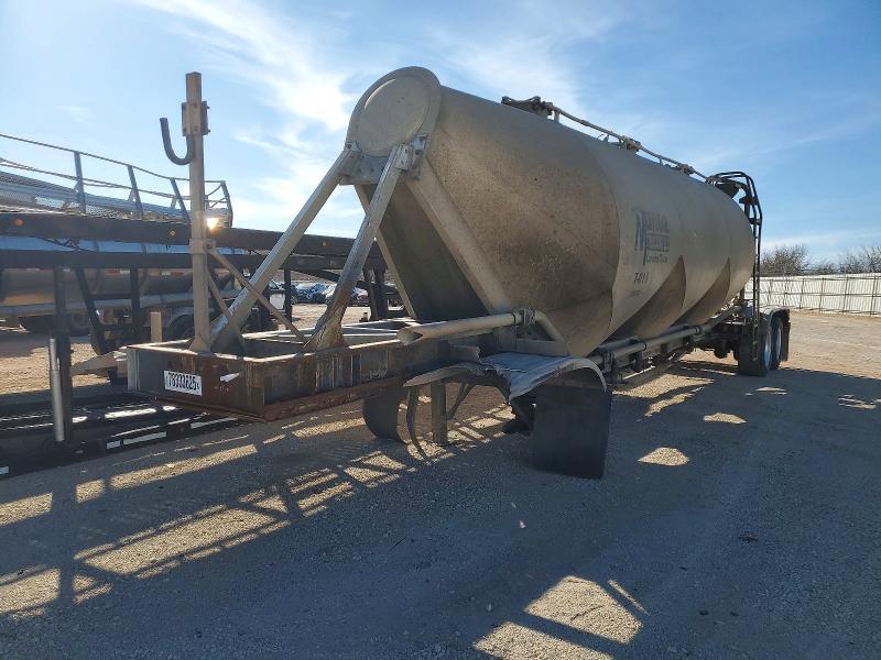 2005 LBT Pneumatic DRY Bulk Trailer