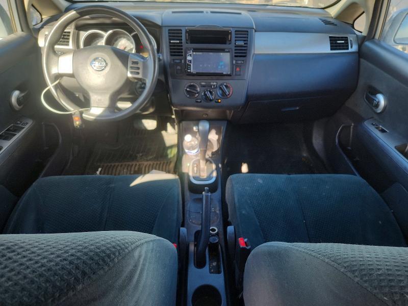 2011 Nissan Versa 1.8 s