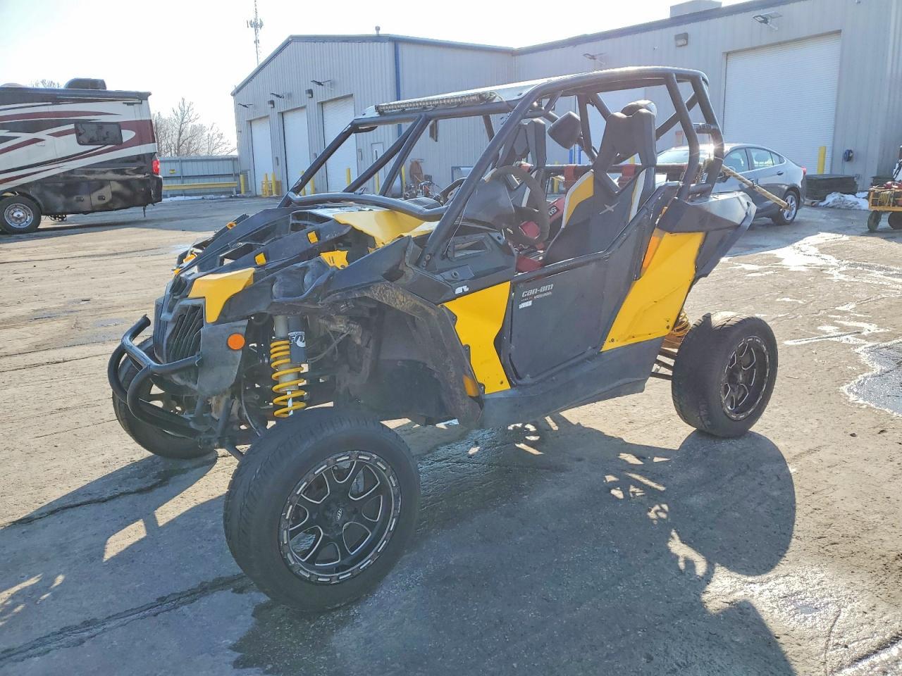 2013 Can-Am 2013 CAN AM Maverick 1000R