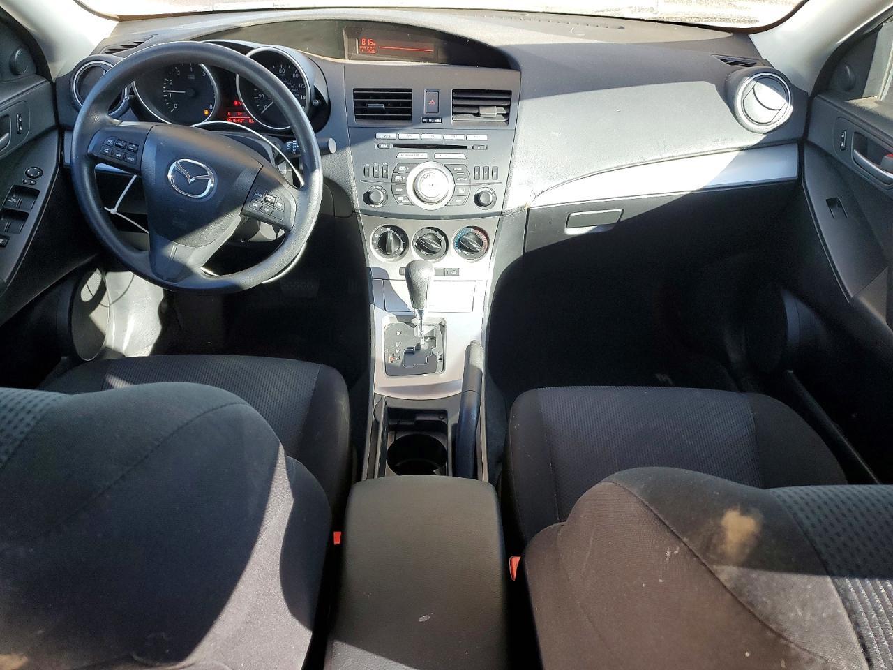 2010 Mazda 3 I
