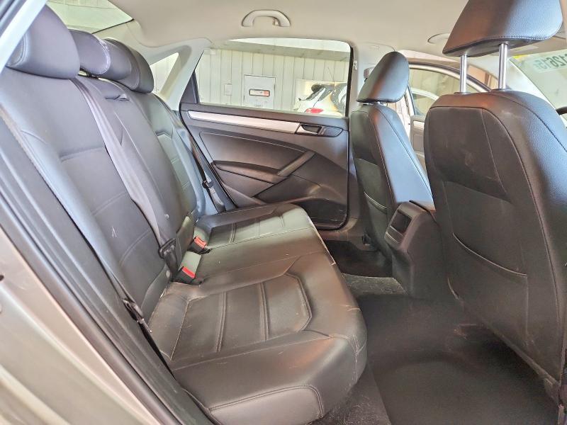 2012 Volkswagen Passat se