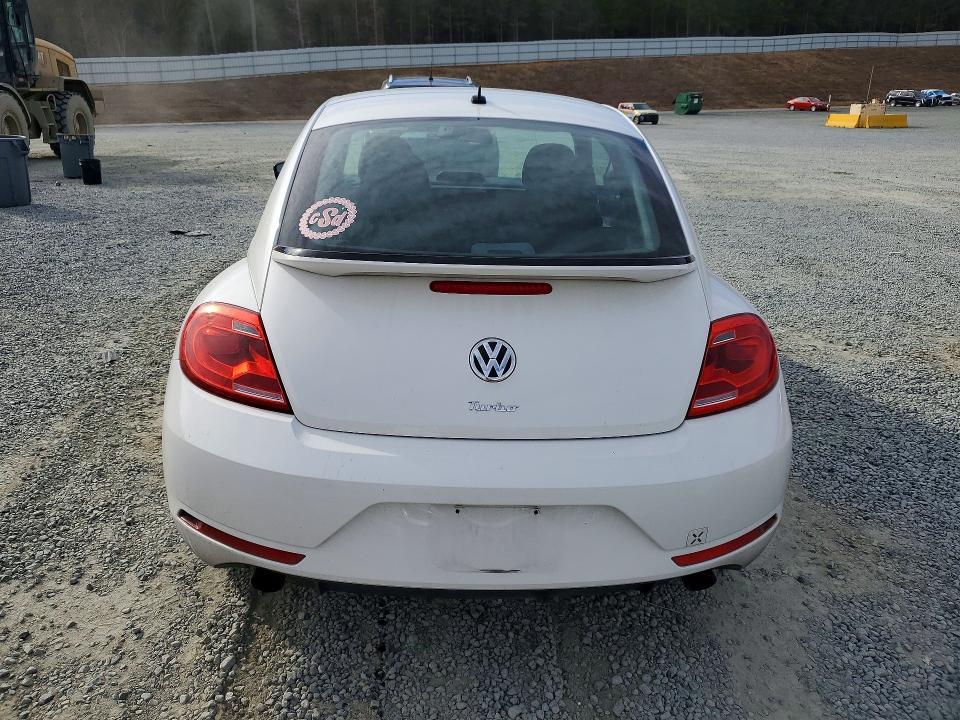 2013 Volkswagen Beetle Turbo