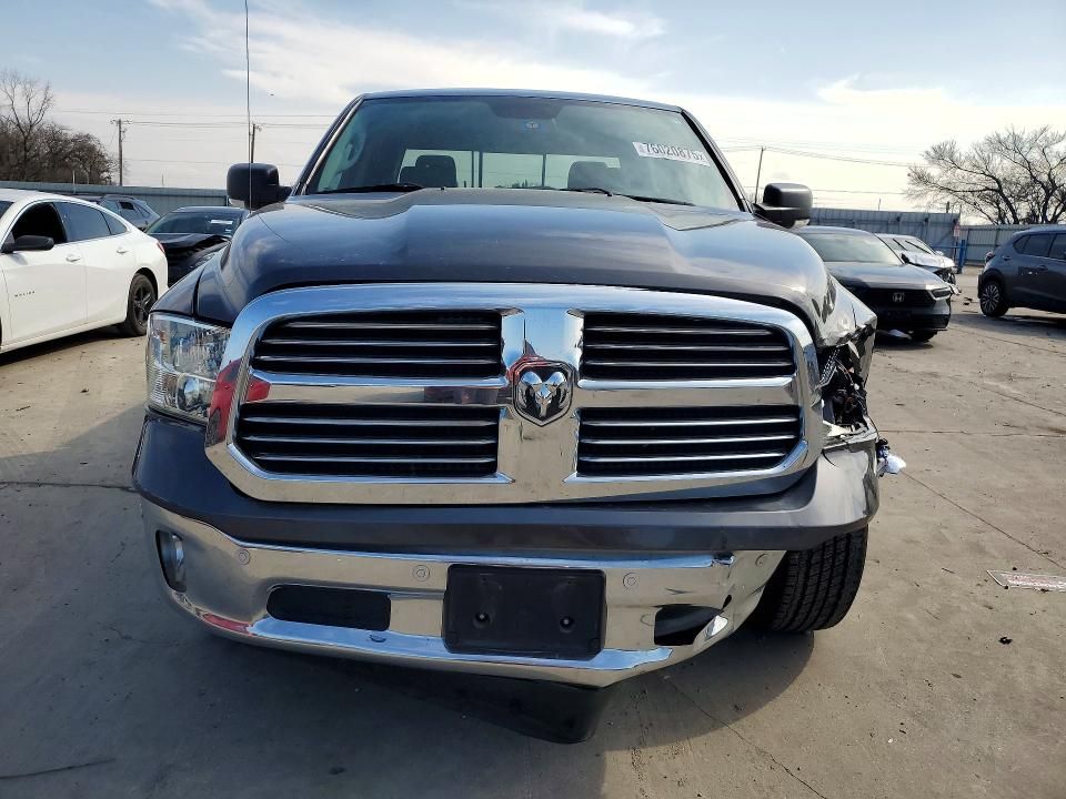 2019 Dodge Ram 1500 Classic slt