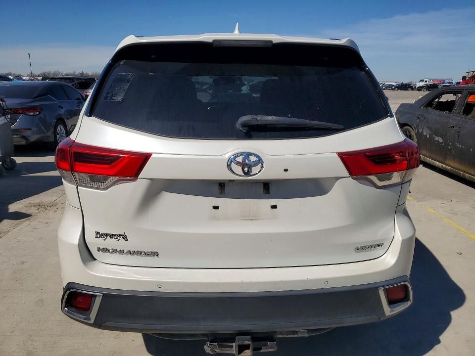 2017 Toyota Highlander Limited