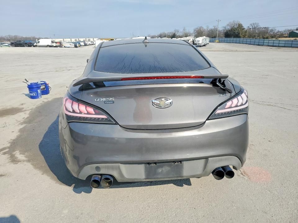 2012 Hyundai Genesis Coupe 3.8 Track