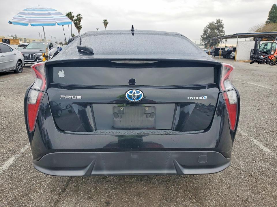 2017 Toyota Prius Three Touring