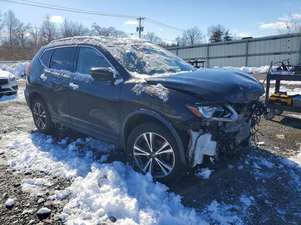 2019 Nissan Rogue sv