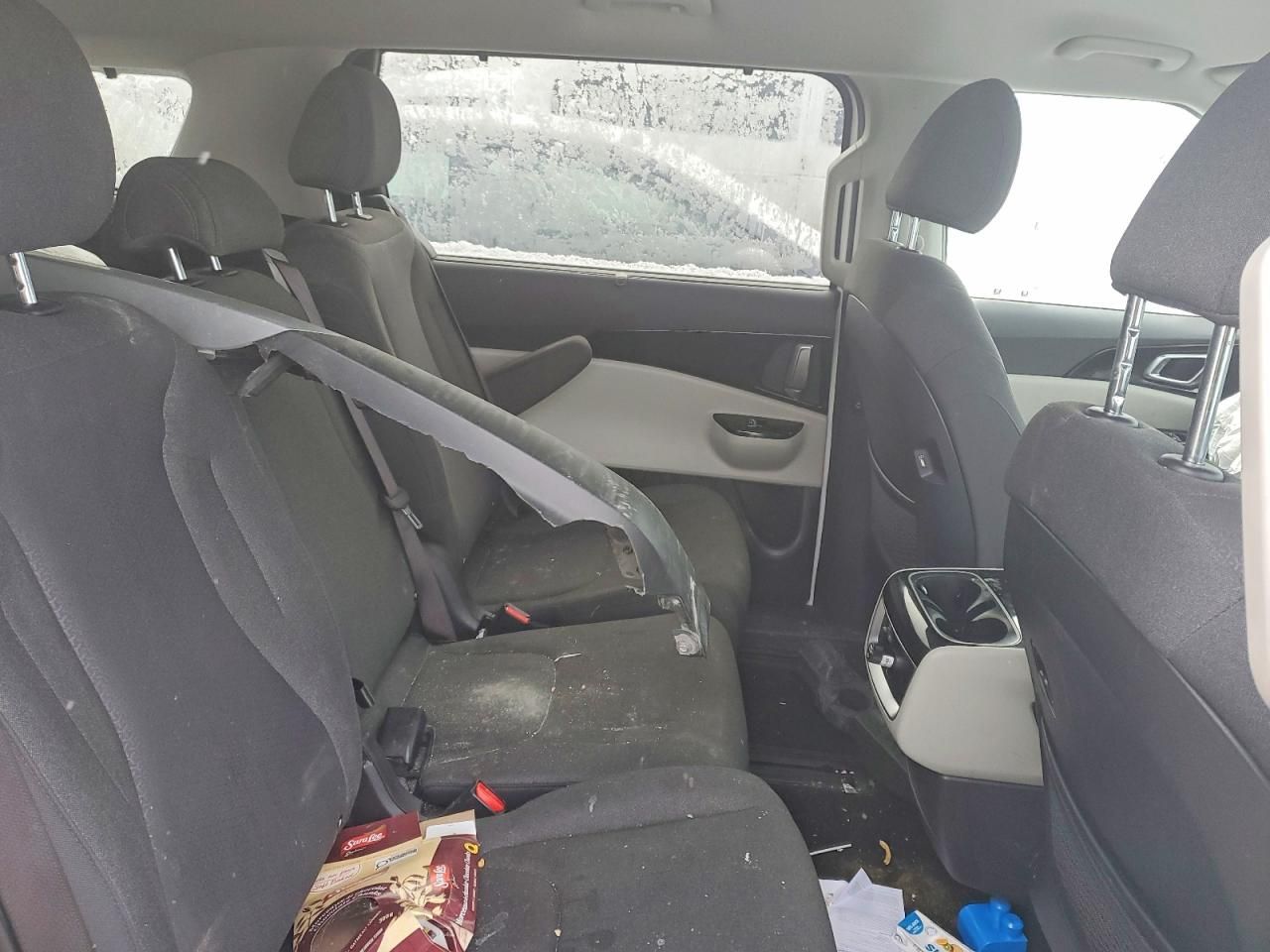 2024 KIA Carnival lx