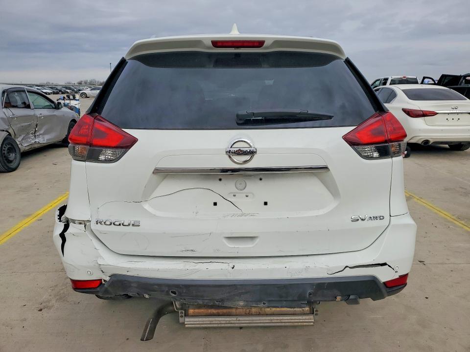 2019 Nissan Rogue sv