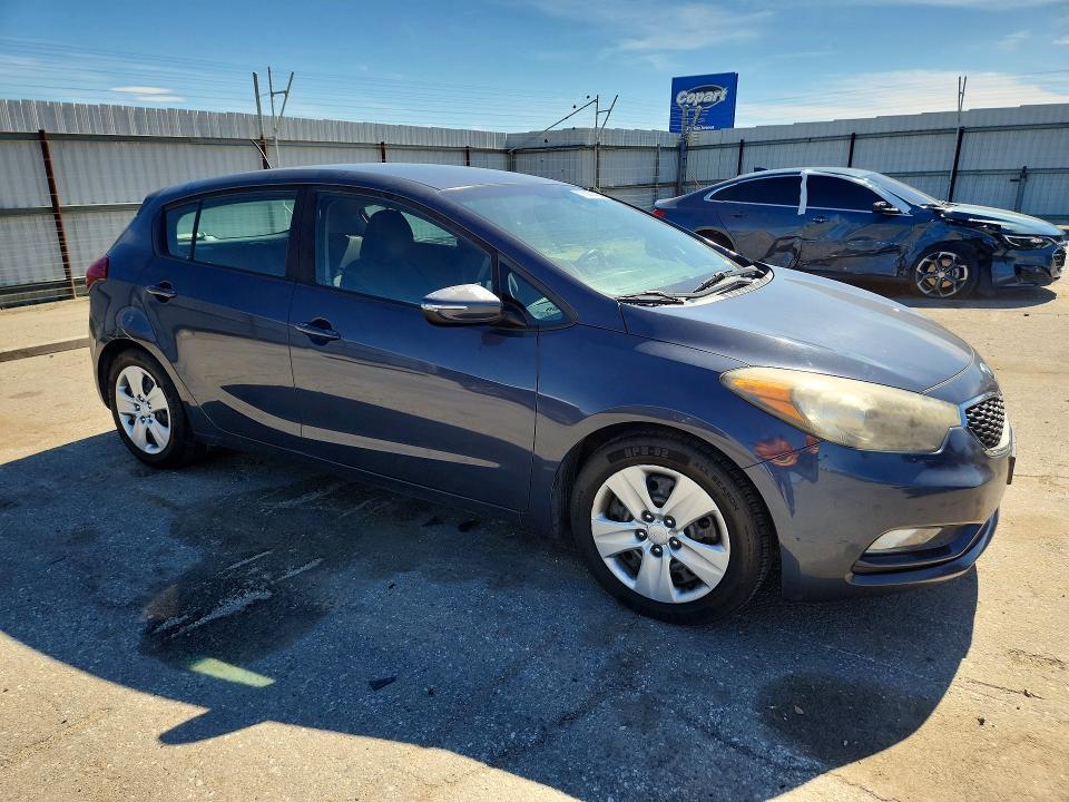 2016 KIA Forte5 lx
