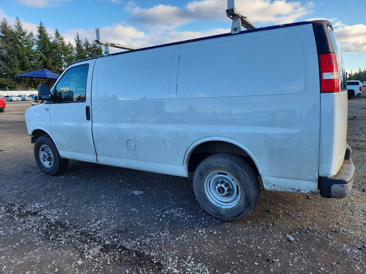 2017 GMC Savana G3500