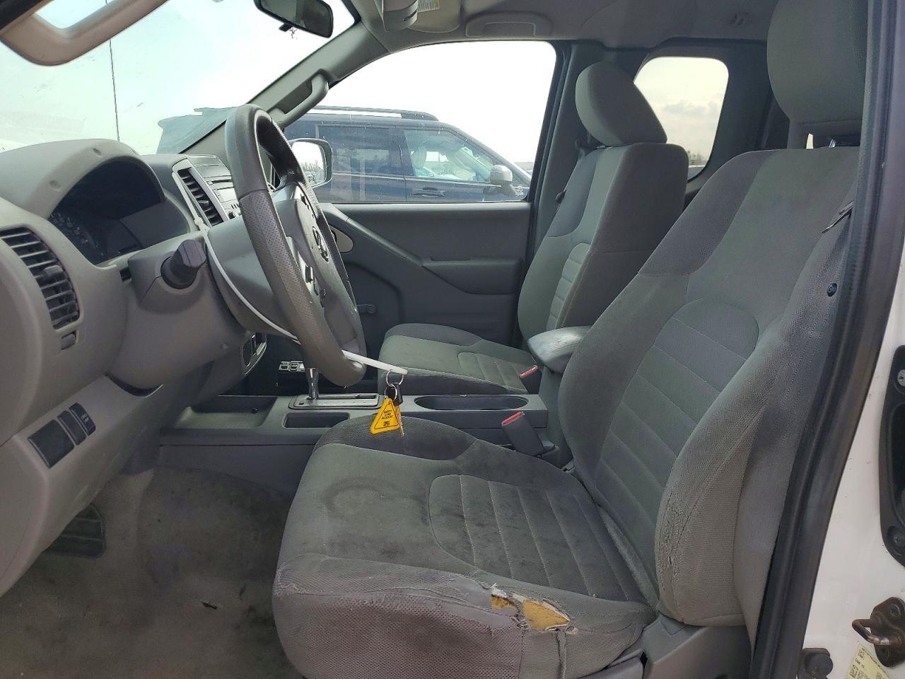 2015 Nissan Frontier S