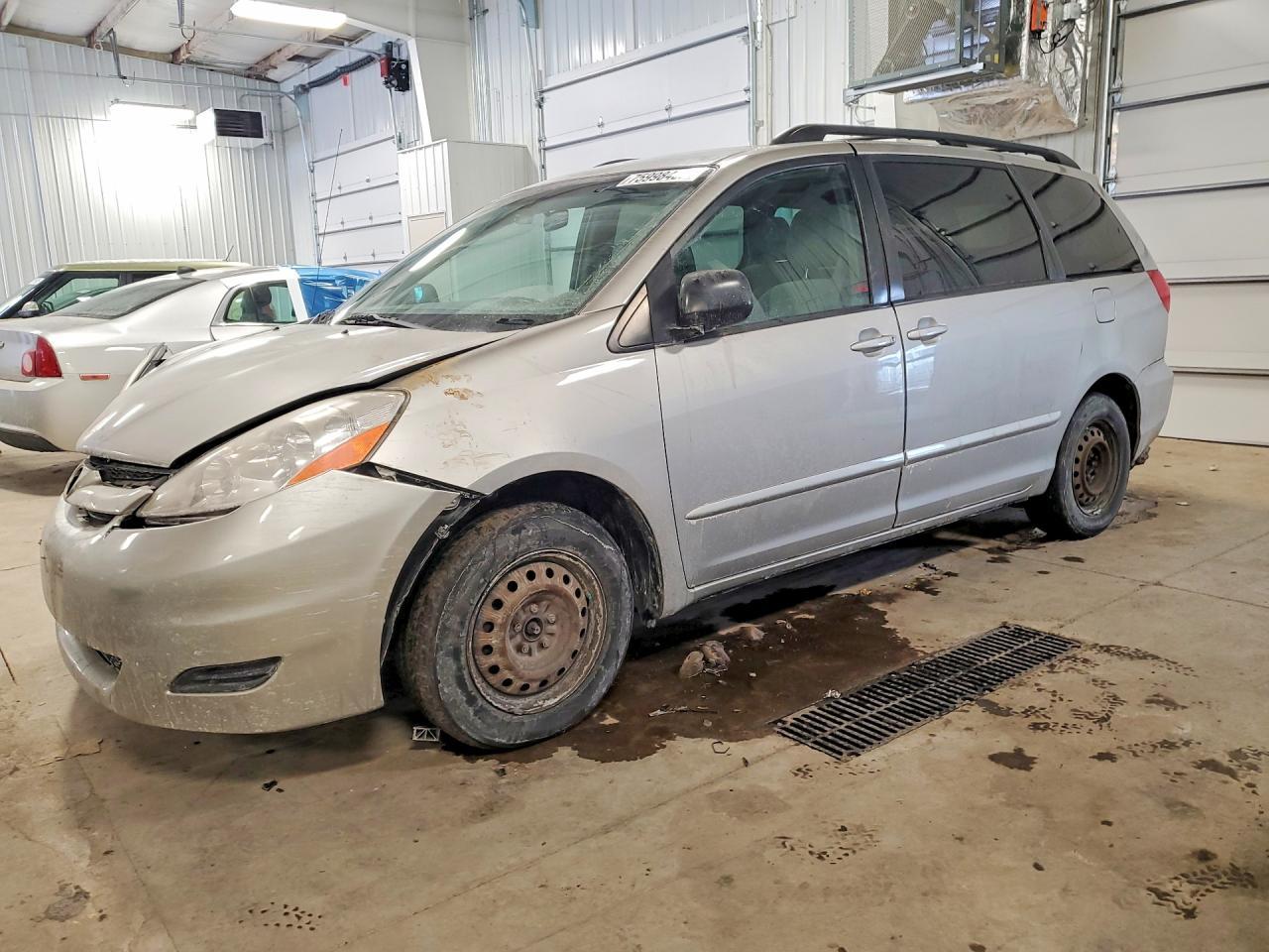 2009 Toyota Sienna ce