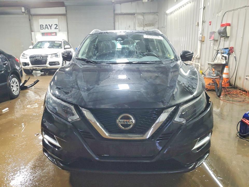 2021 Nissan Rogue Sport sl