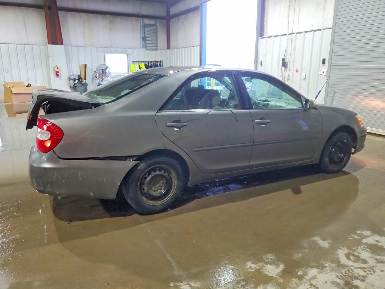 2003 Toyota Camry le