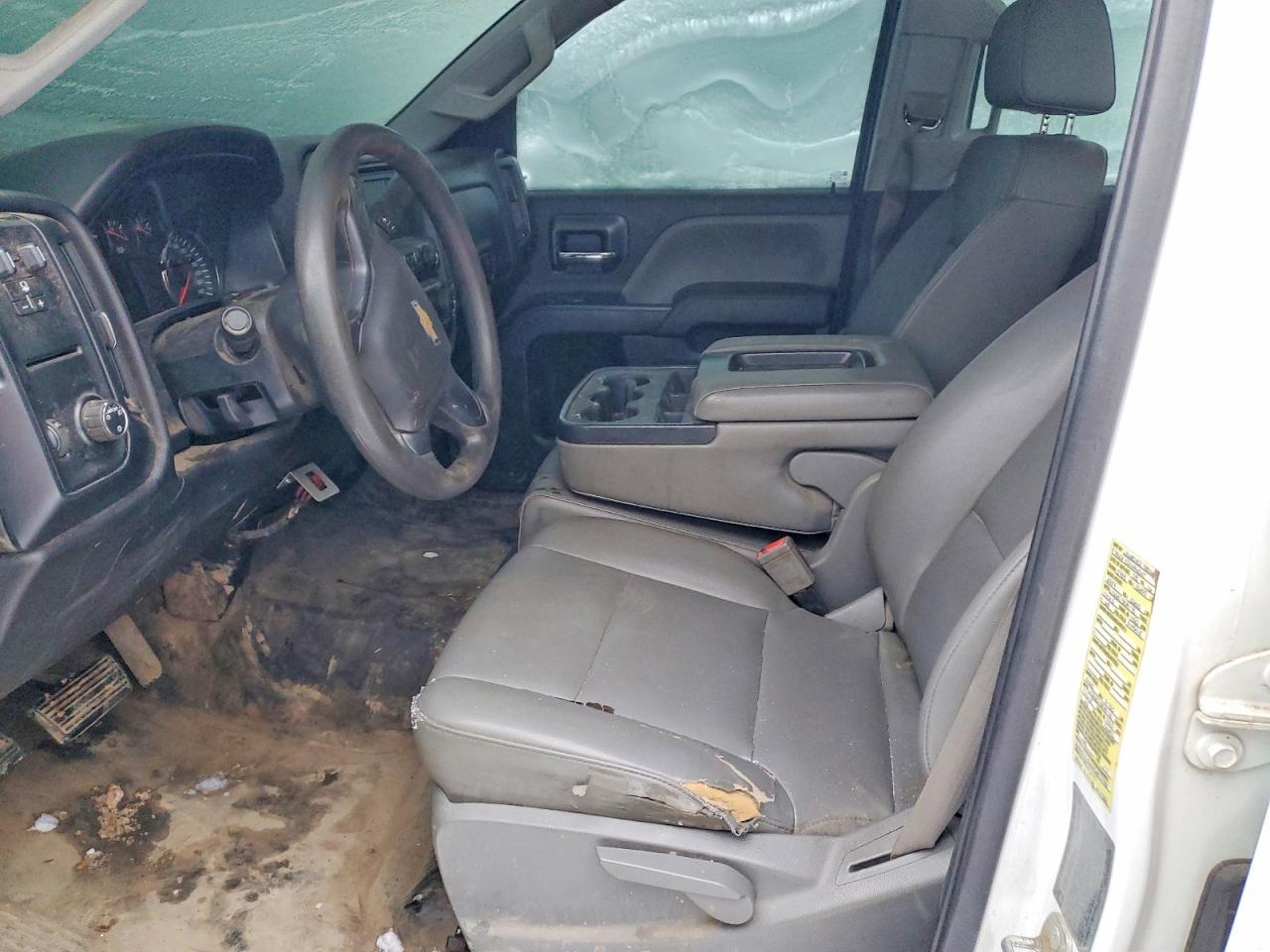 2016 Chevrolet Silverado Truck Cab AND Chassis