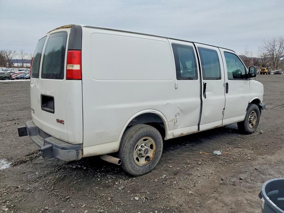 2015 GMC Savana G2500